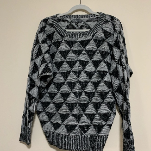 Lucca couture geometric pattern sweater - Picture 1 of 5